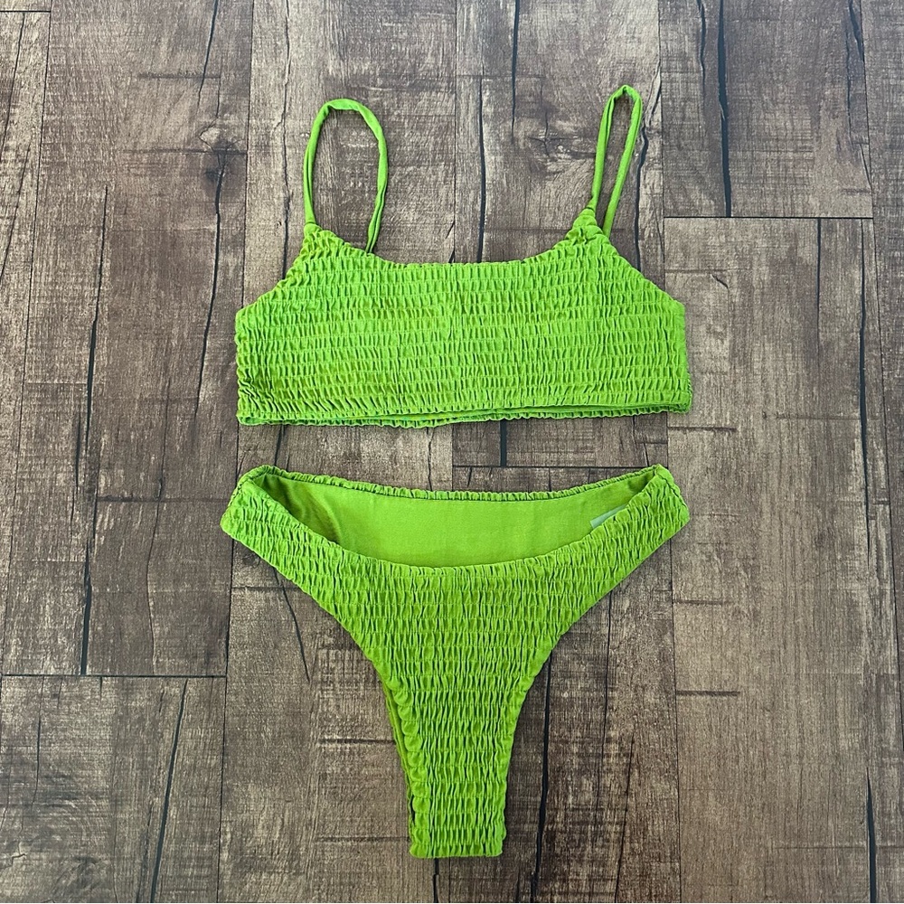 Green Swimsuit 2 pieces Size S